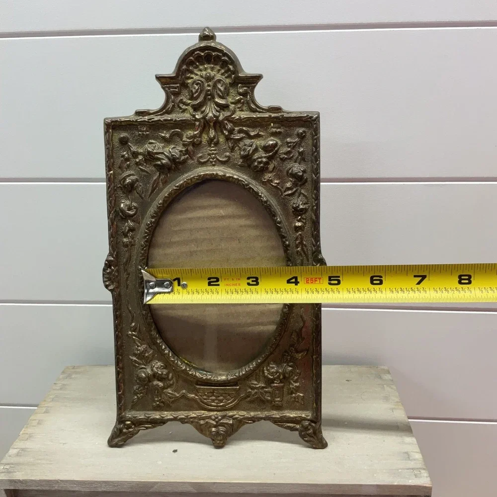 Vintage Ornate Brass Picture Frame Victorian Style Oval Tabletop Easel 10.5in
